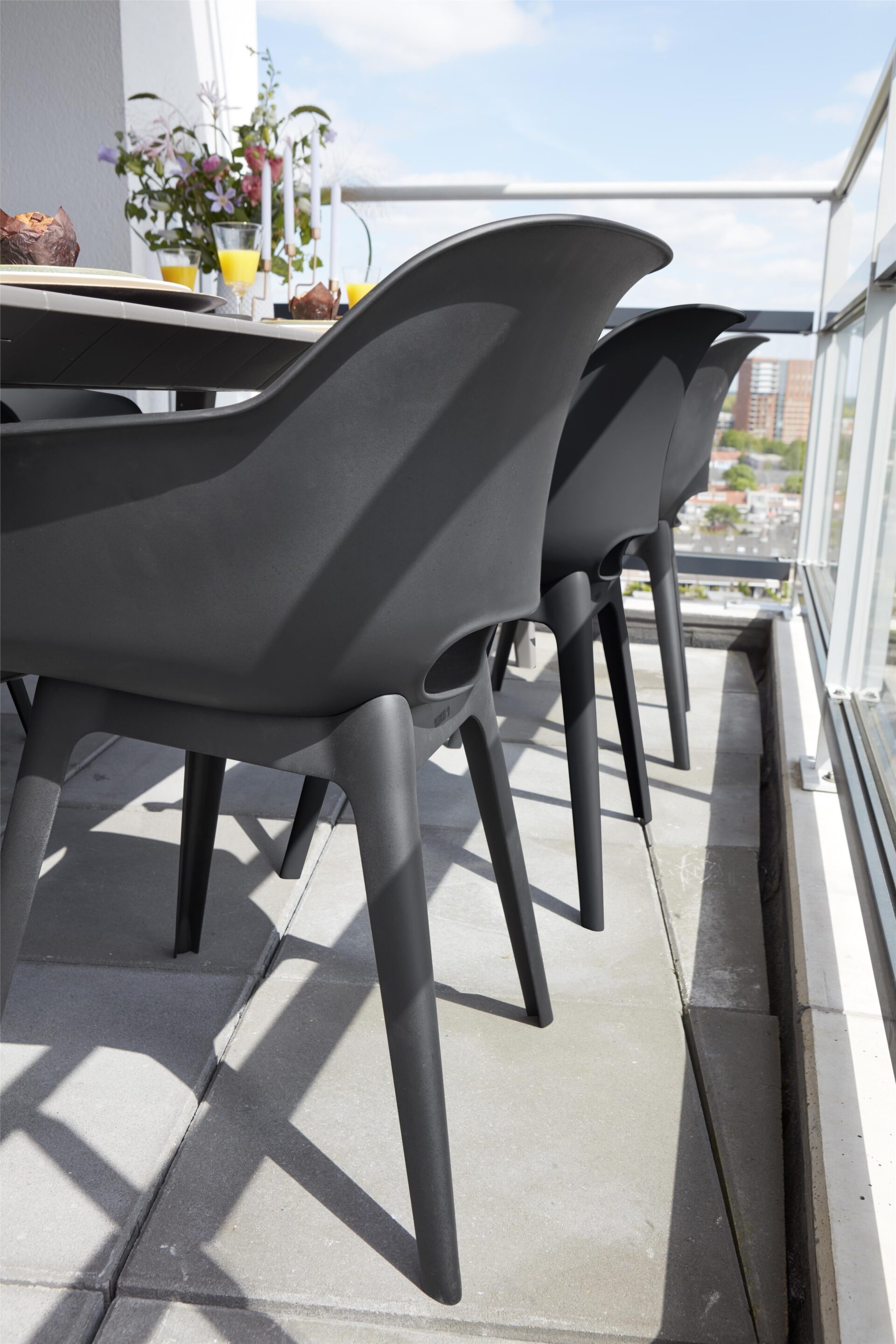 Norfolk Leisure Keter Lima Table with Akola Chairs - Image 3